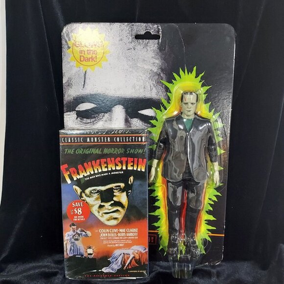 Frankenstein Sealed VHS 1931 Karloff &Clive Original UNIVERSAL & 8"glow figure - Picture 1 of 15